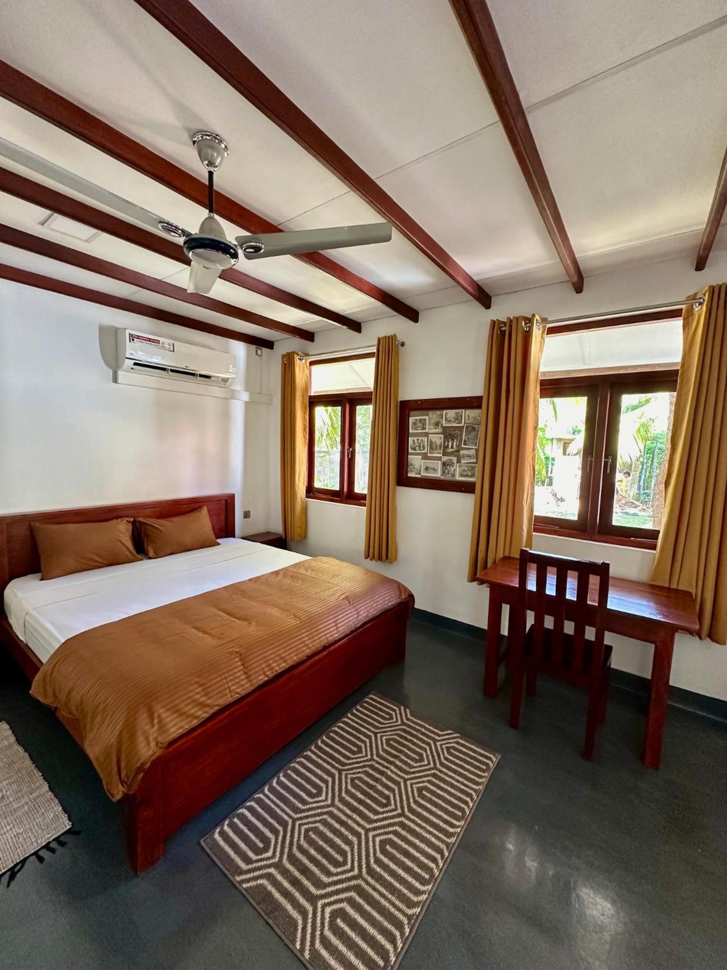 108 Palms Beach Resort トリンコマリー エクステリア 写真